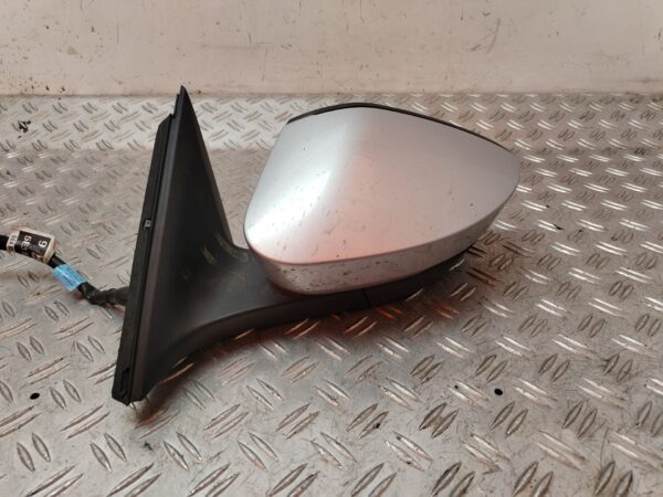 RETROVISOR IZQUIERDO 131675