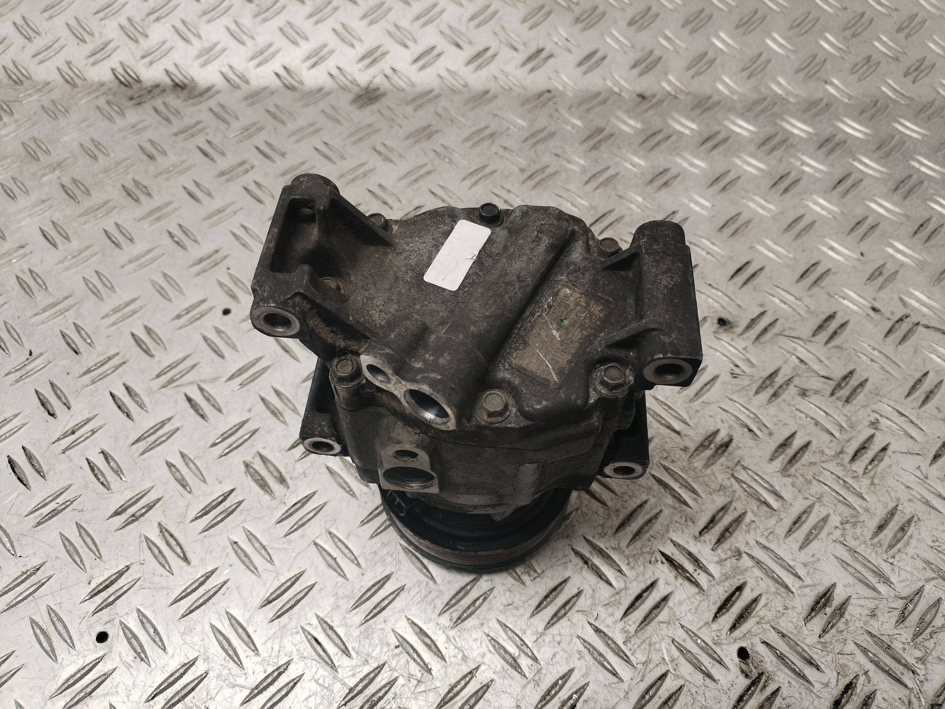 COMPRESOR AIRE ACONDICIONADO 132056