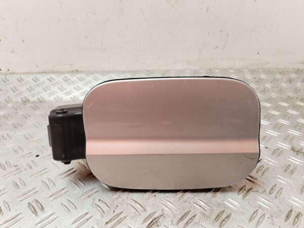 TAPA EXTERIOR COMBUSTIBLE 131921