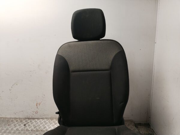 ASIENTO DELANTERO DERECHO 131229