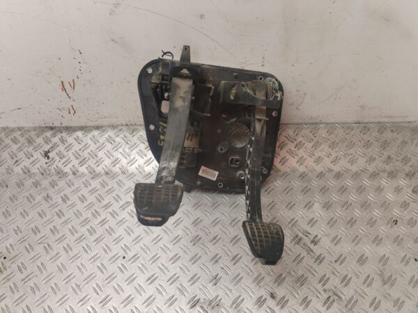 PEDAL FRENO 131253
