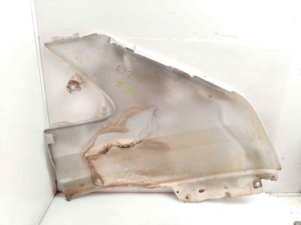 ALETA DELANTERA IZQUIERDA 124296