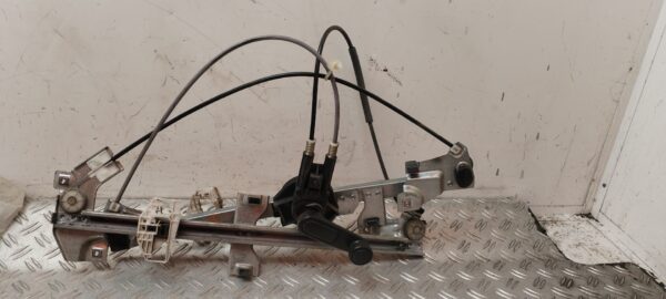 ELEVALUNAS DELANTERO IZQUIERDO 132314