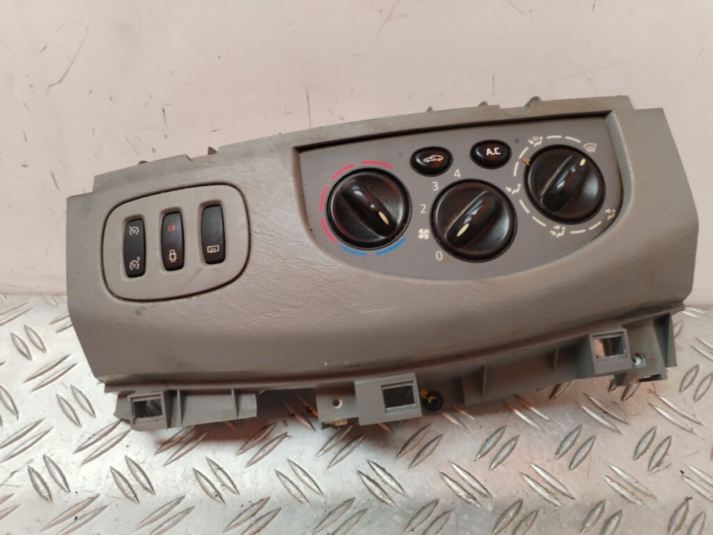 MANDO CALEFACCION / AIRE ACONDICIONADO 131392