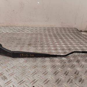 BRAZO LIMPIA DELANTERO DERECHO 130701