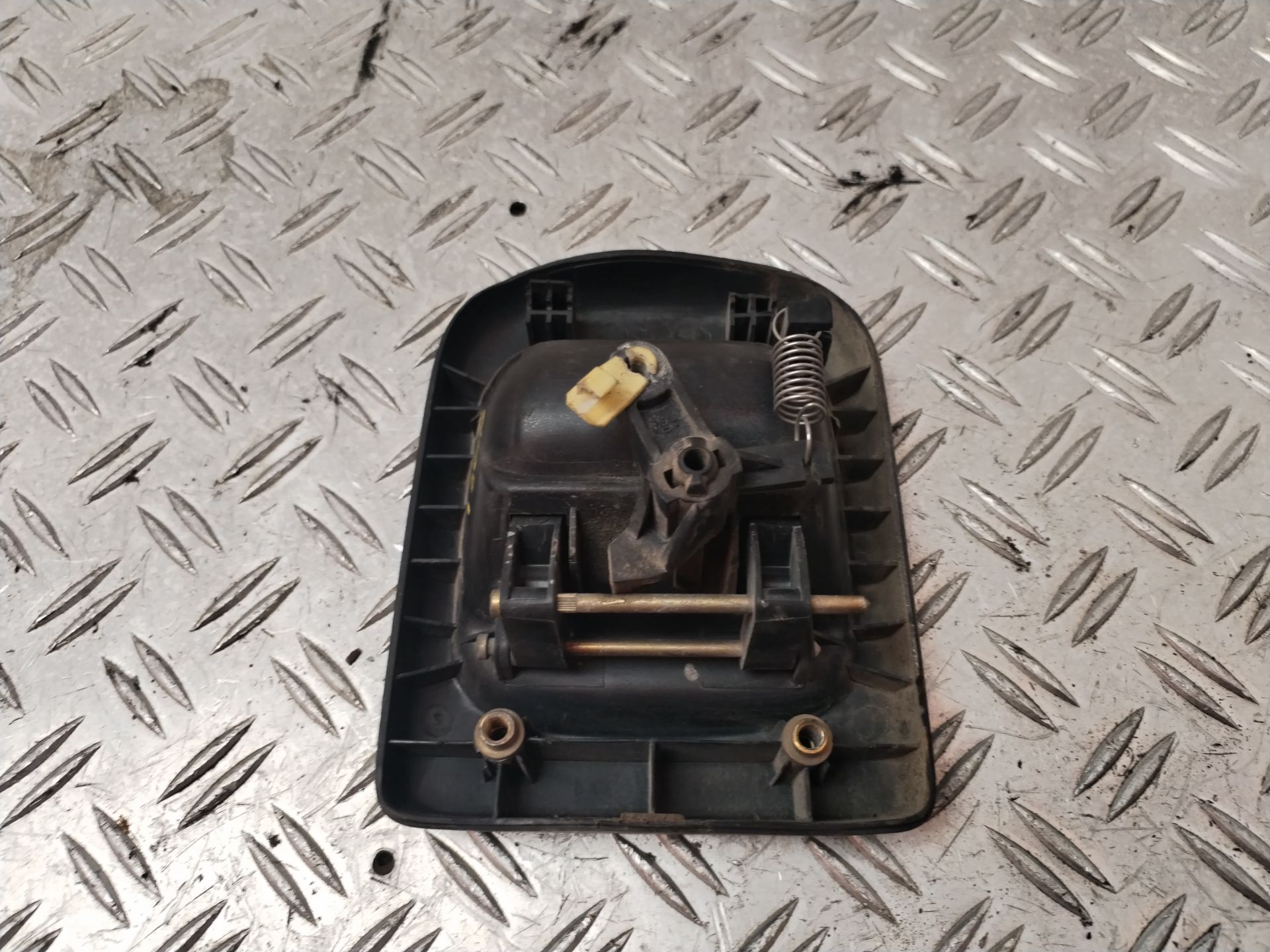 MANETA EXTERIOR DELANTERA IZQUIERDA 131494