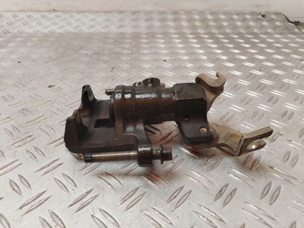 PINZA DE FRENO TRASERA IZQUIERDA 131856
