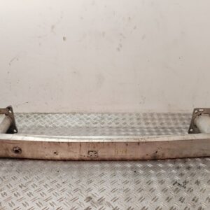 REFUERZO PARAGOLPES DELANTERO 130603