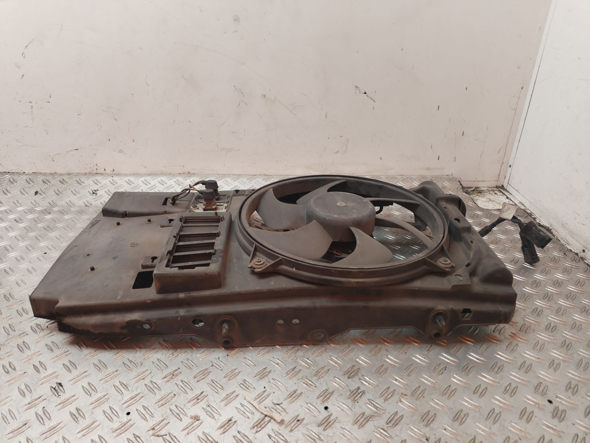 ELECTROVENTILADOR 132180