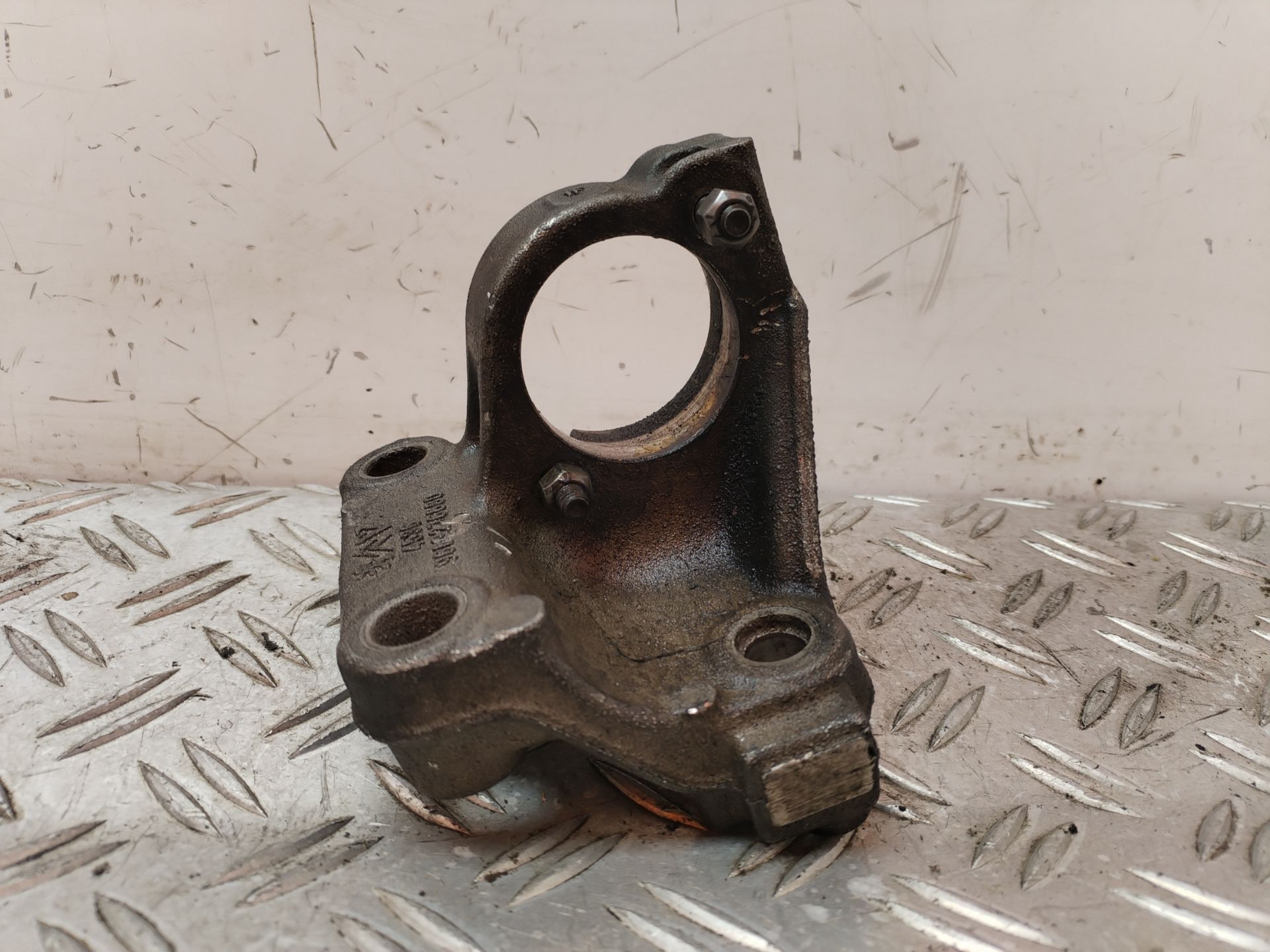 SOPORTE MOTOR 130440