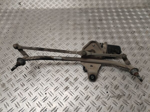 MOTOR LIMPIA DELANTERO 131600