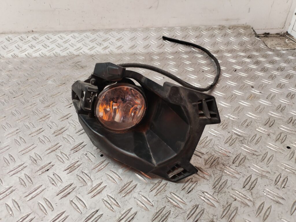 FARO ANTINIEBLA DERECHO 131720