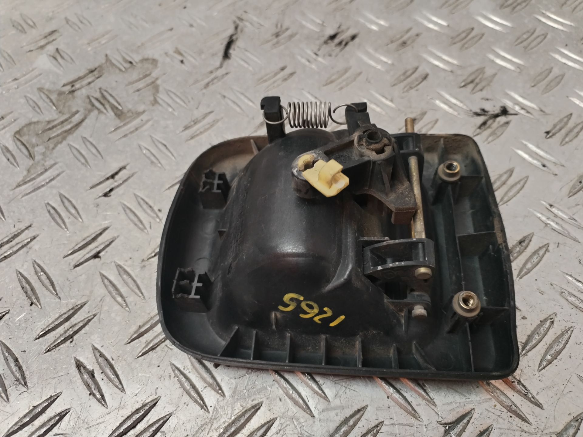 MANETA EXTERIOR DELANTERA IZQUIERDA 131494