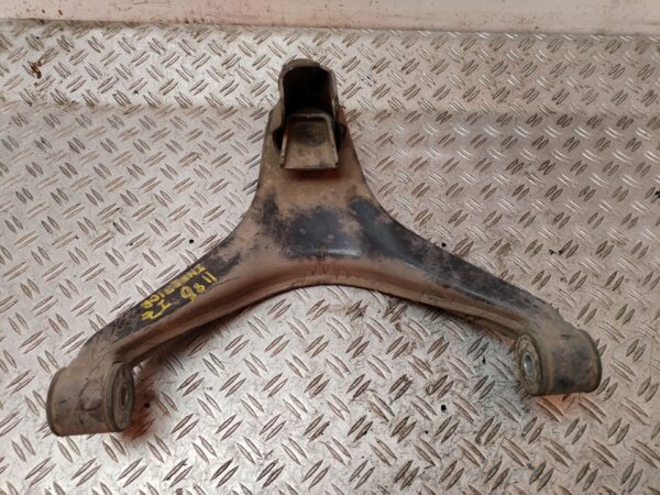 BRAZO SUSPENSION INFERIOR DELANTERO IZQUIERDO 130888