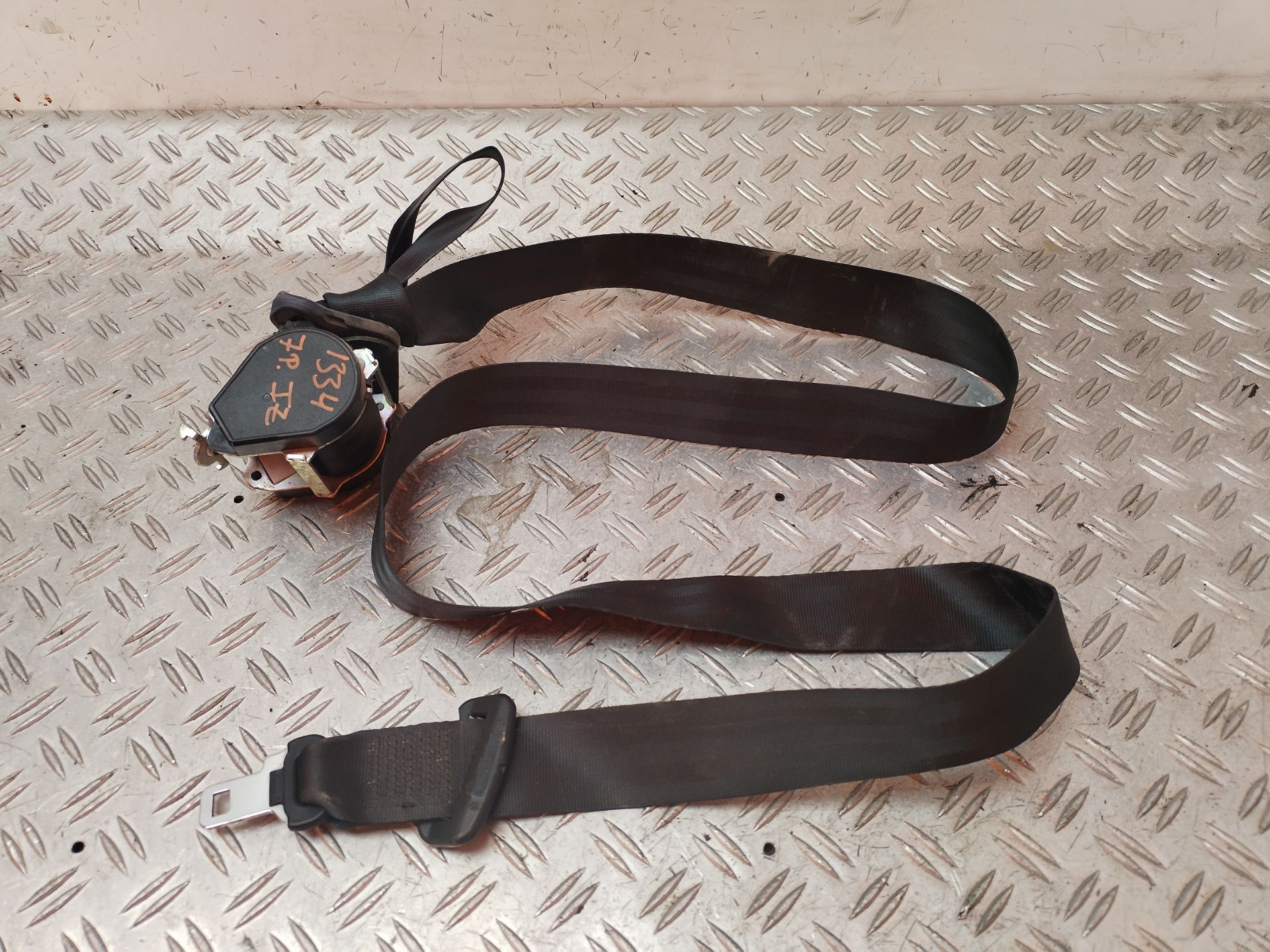 CINTURON SEGURIDAD TRASERO IZQUIERDO 131532