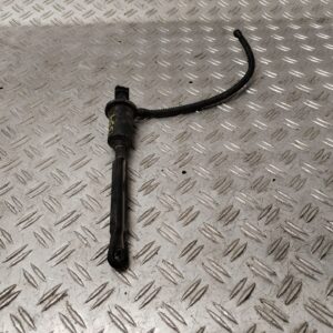 BOMBA EMBRAGUE 131716