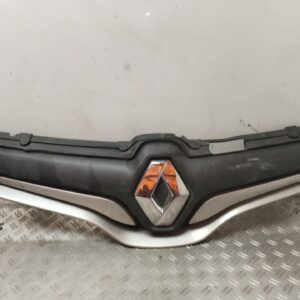 REJILLA DELANTERA 131901