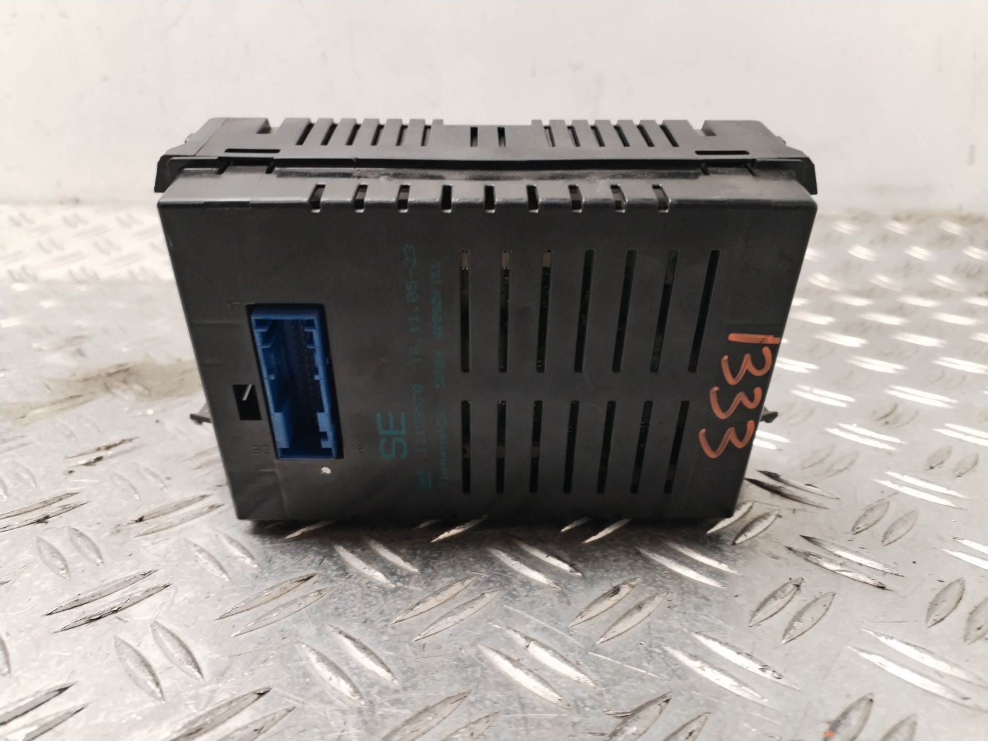 PANTALLA MULTIFUNCION 131485