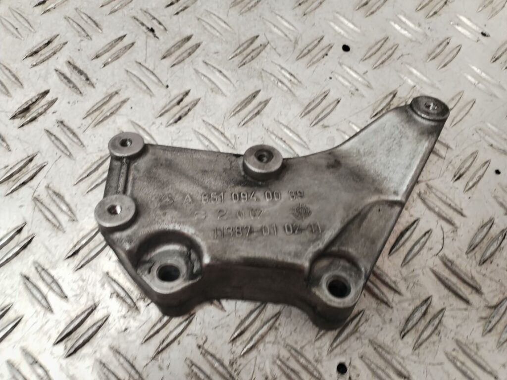 SOPORTE MOTOR 132234