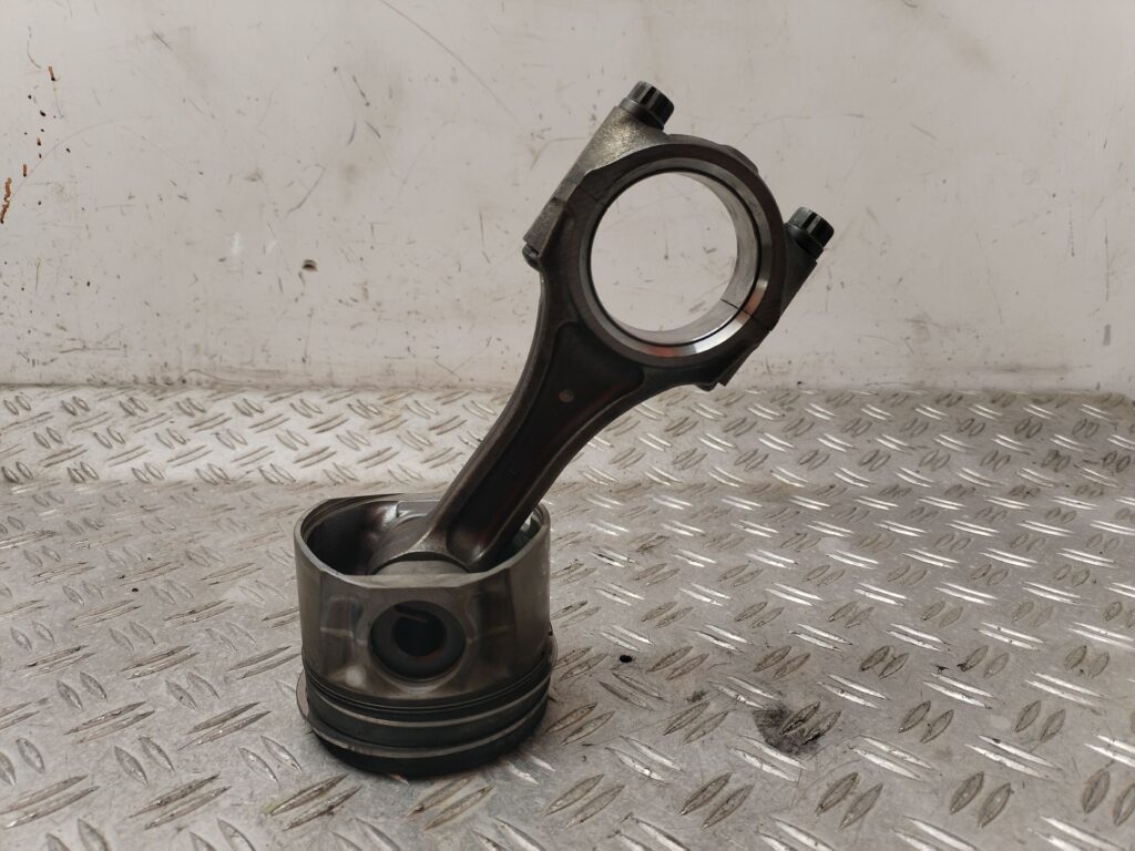 PISTON 131190