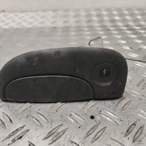 MANETA EXTERIOR DELANTERA IZQUIERDA 131780