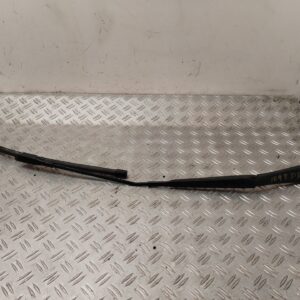 BRAZO LIMPIA DELANTERO DERECHO 131344