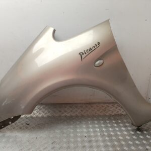 ALETA DELANTERA IZQUIERDA 132144