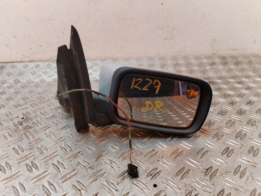 RETROVISOR DERECHO 129732