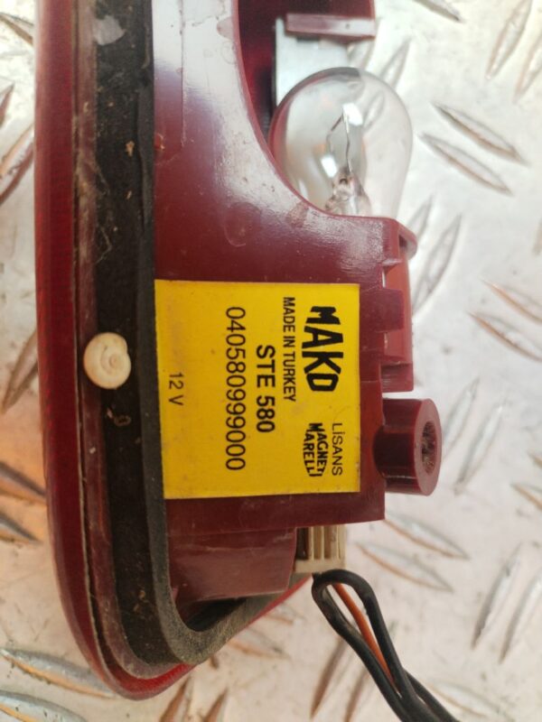 LUZ CENTRAL DE FRENO 131381
