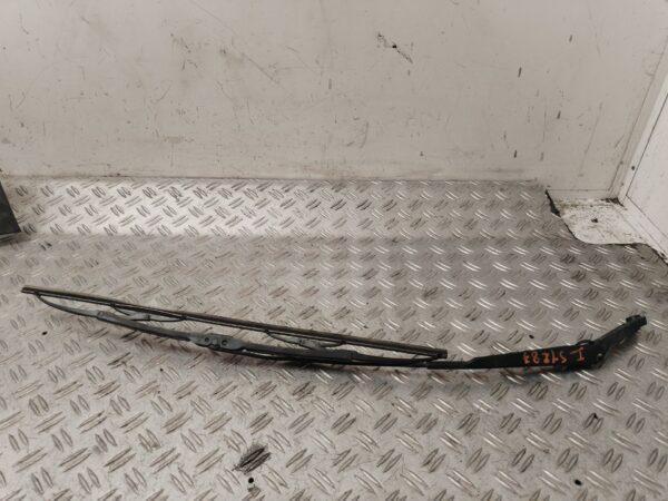 BRAZO LIMPIA DELANTERO IZQUIERDO 132398