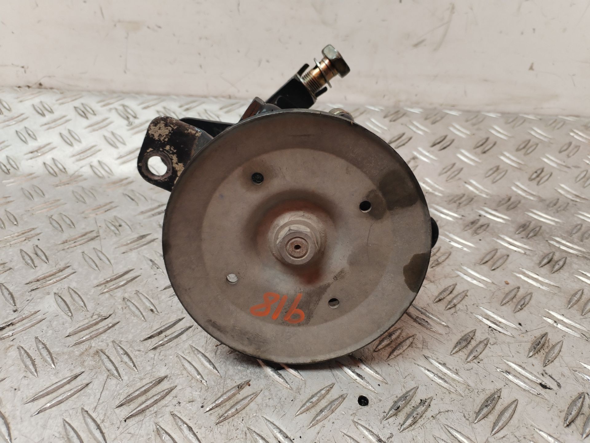 BOMBA DIRECCION 132482