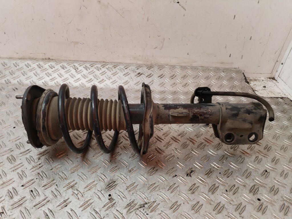 AMORTIGUADOR DELANTERO IZQUIERDO 132444