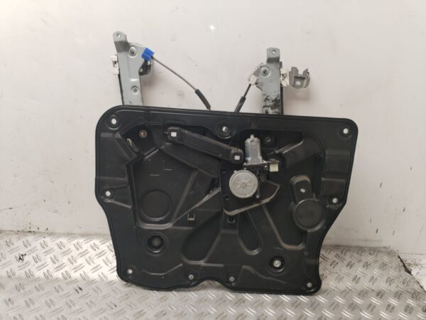 ELEVALUNAS DELANTERO IZQUIERDO 132252