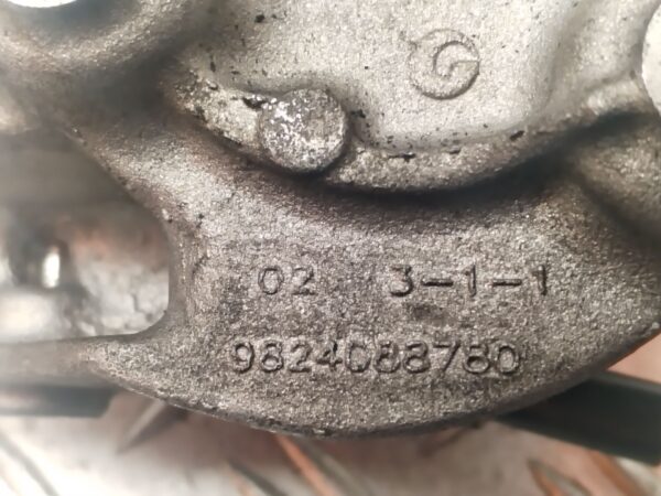 BOMBA COMBUSTIBLE 130427