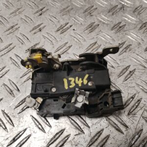 CERRADURA PUERTA DELANTERA DERECHA 131773