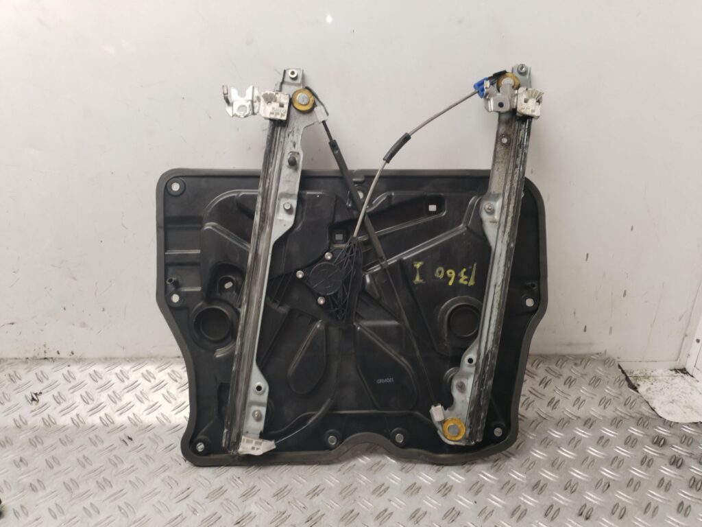 ELEVALUNAS DELANTERO IZQUIERDO 132252