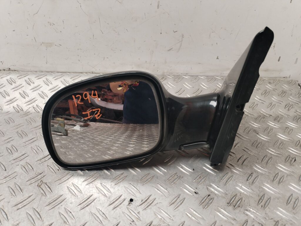 RETROVISOR IZQUIERDO 132155
