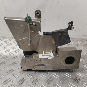 CERRADURA PUERTA TRASERA DERECHA 132582