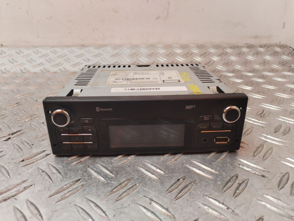 SISTEMA AUDIO / RADIO CD 131380