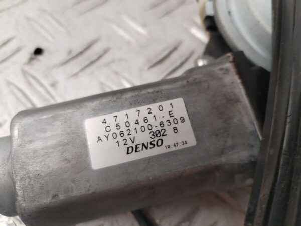 ELEVALUNAS DELANTERO IZQUIERDO 132161