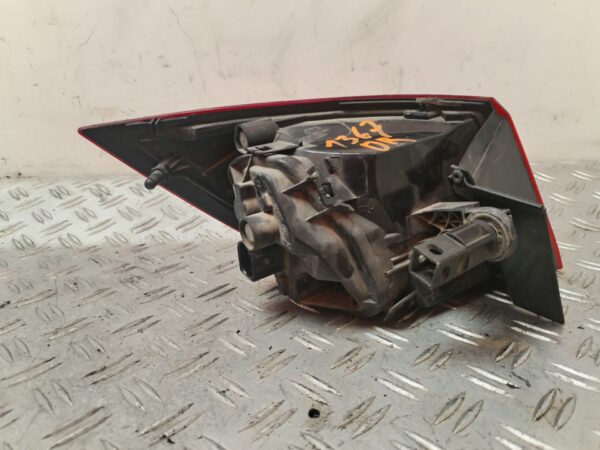 PILOTO TRASERO DERECHO 132562