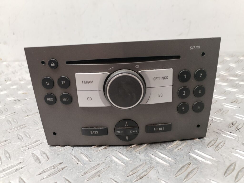 SISTEMA AUDIO / RADIO CD 131481