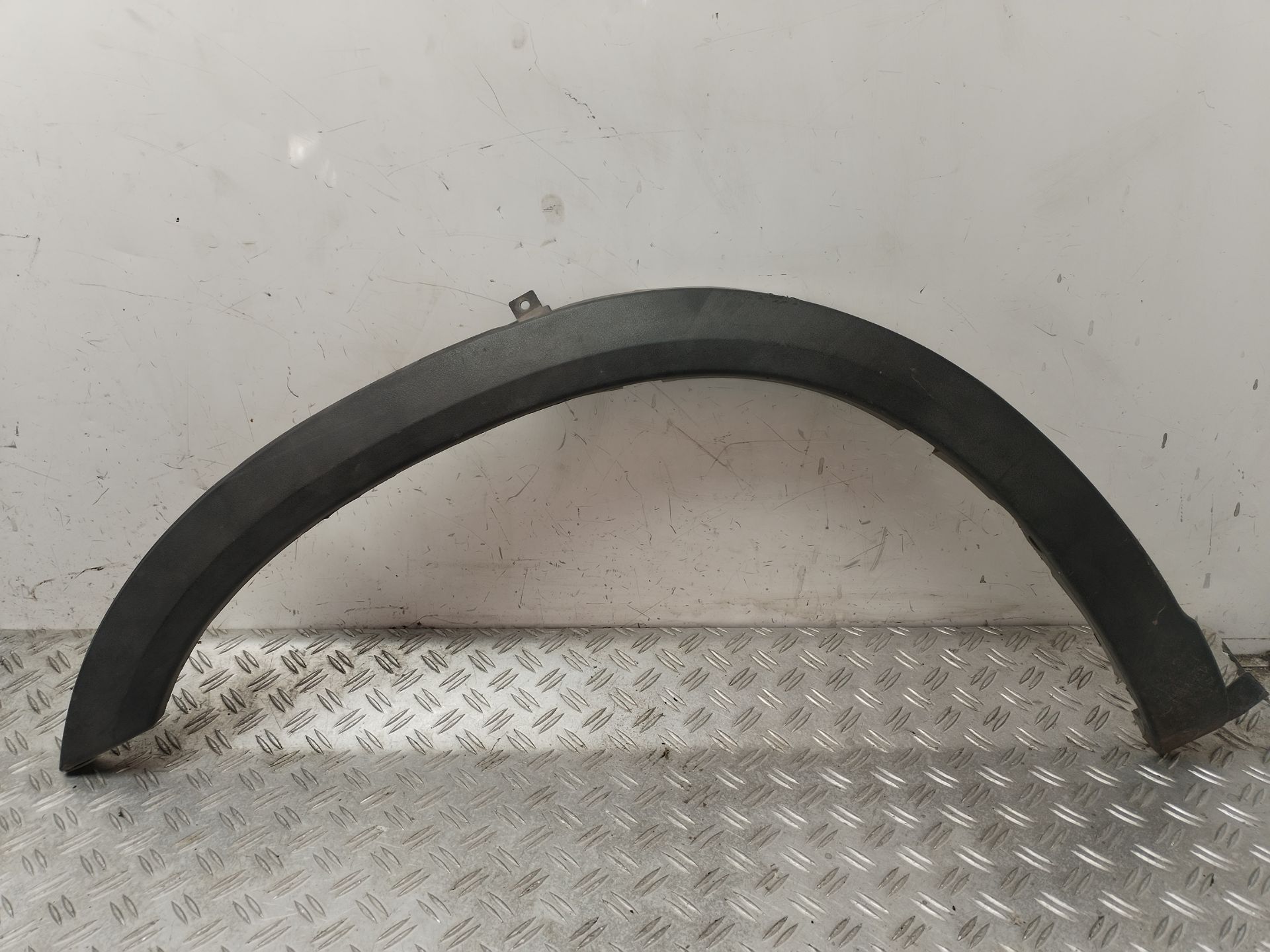 ALETIN DELANTERO IZQUIERDO 131893