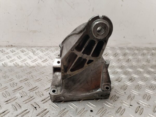 SOPORTE MOTOR 132229