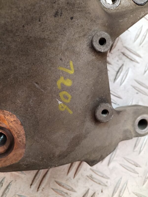 SOPORTE ALTERNADOR 131914