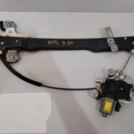 ELEVALUNAS DELANTERO DERECHO 132947