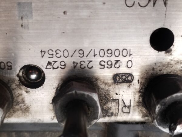 ABS 133882