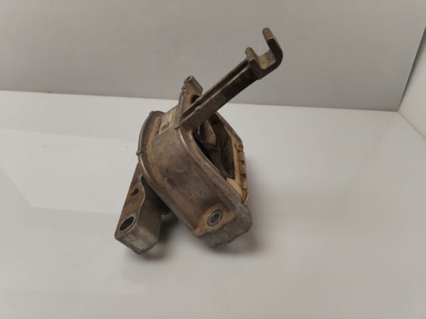 SOPORTE MOTOR 133275