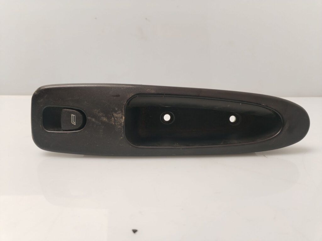 MANDO ELEVALUNAS TRASERO IZQUIERDO 134250