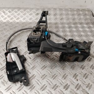 CERRADURA PUERTA DELANTERA DERECHA 132699